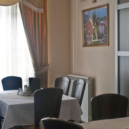 Dragacevo Hotel Kraljevo Eksteriør billede